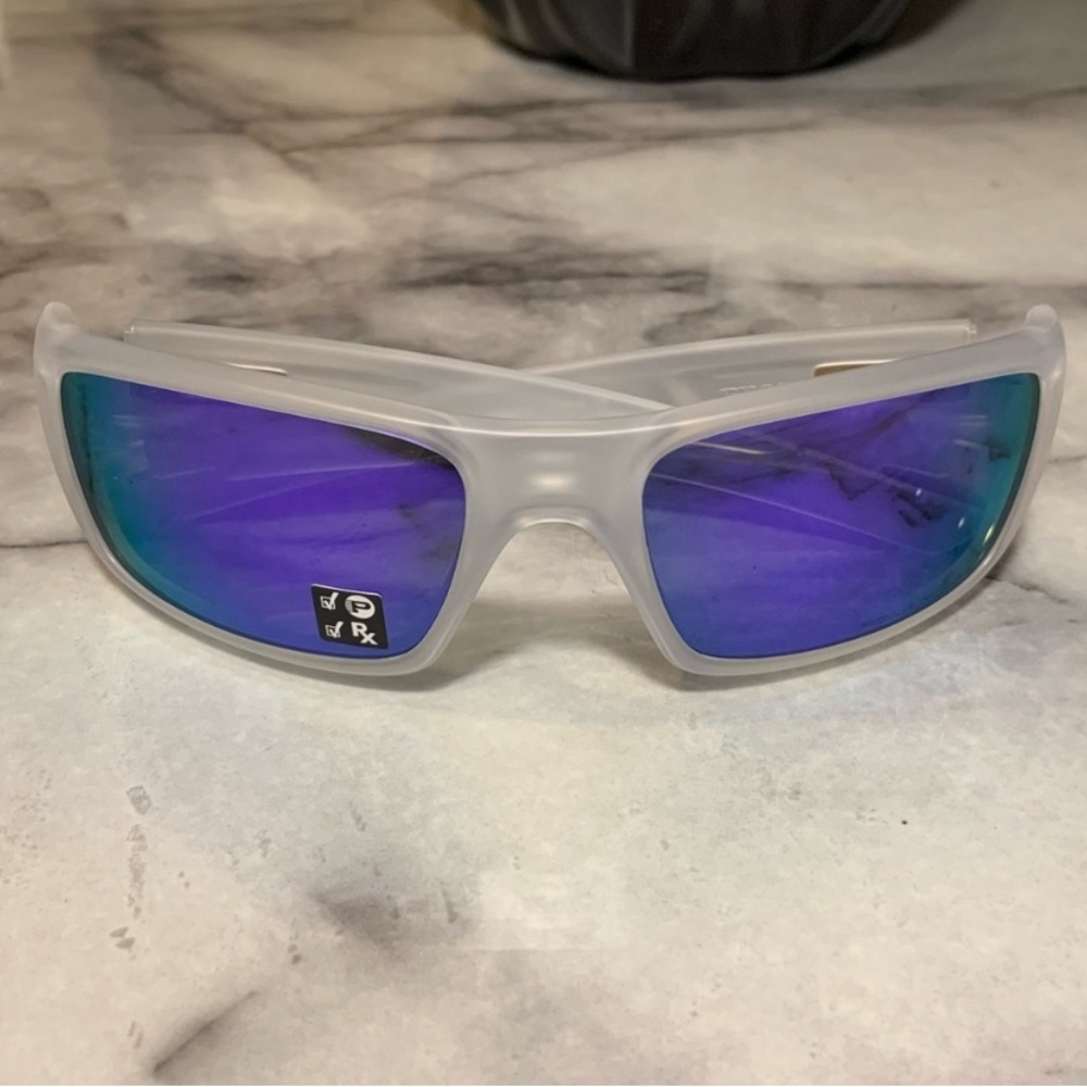 Oakley Crankshaft Violet Iridium Polarized Lenses, Matte Clear Frame NWT $187 - Picture 3 of 9